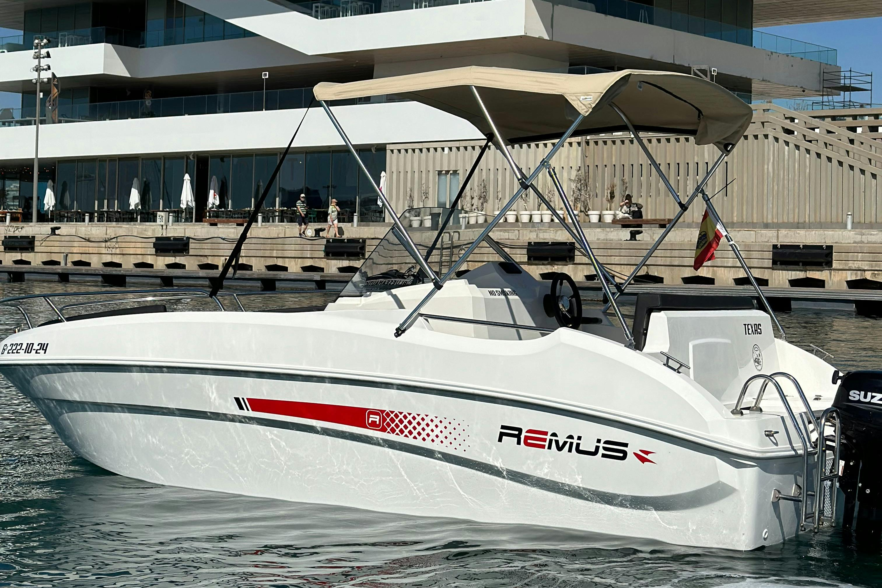 Unlicensed Boat - Photo 1 of 5