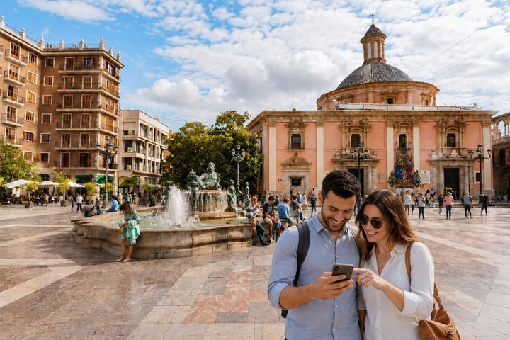 Valencia Scavenger Hunt & Highlights Self-Guided Walking Tour - Photo 1 of 10
