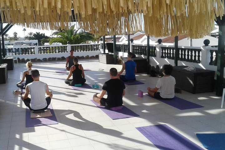 YIN Yoga - deep stretch and relax - Photo 1 of 7