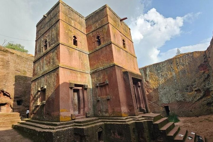 4 Days Lalibela Tour with Day Trek to Hudad - Photo 1 of 4