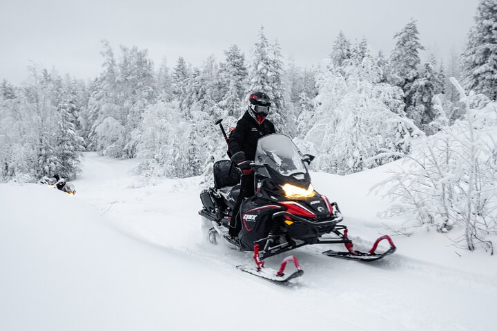 3-days Snowmobile Expedition in Lapland - Photo 1 of 25