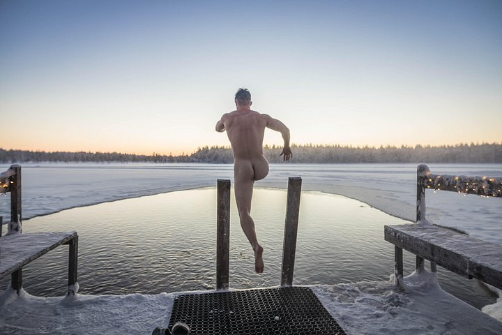 Rovaniemi: Wood fired Sauna and Ice Swimming, with Transfers - Photo 1 of 10