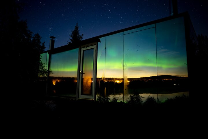 Private Mirror Cabin Dinner and sauna Experience - Photo 1 of 13