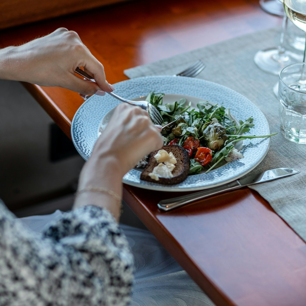 Helsinki: Archipelago Sightseeing Boat Tour - Photo 1 of 3