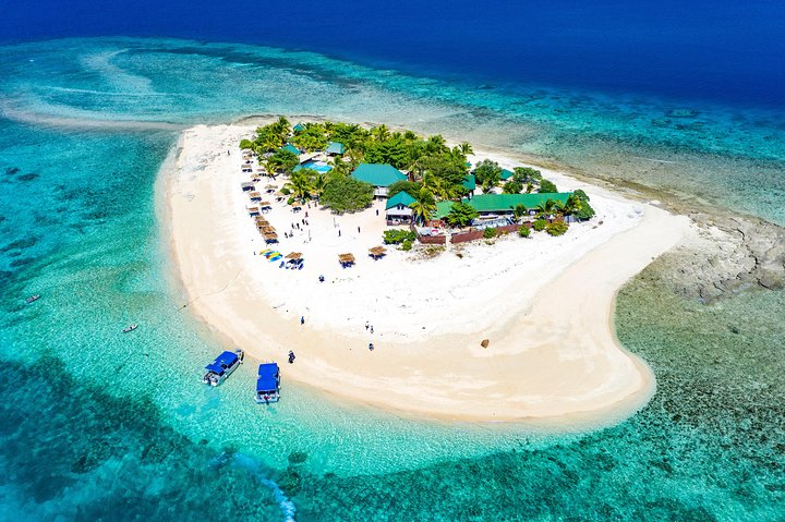 Finding Nemo - Half Day Cruise to South Sea Island - Photo 1 of 5