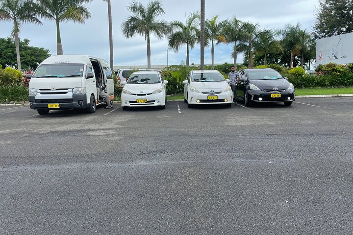Private Transfer :Nadi Airport to Hotels (CFC APPROVED) - Photo 1 of 5