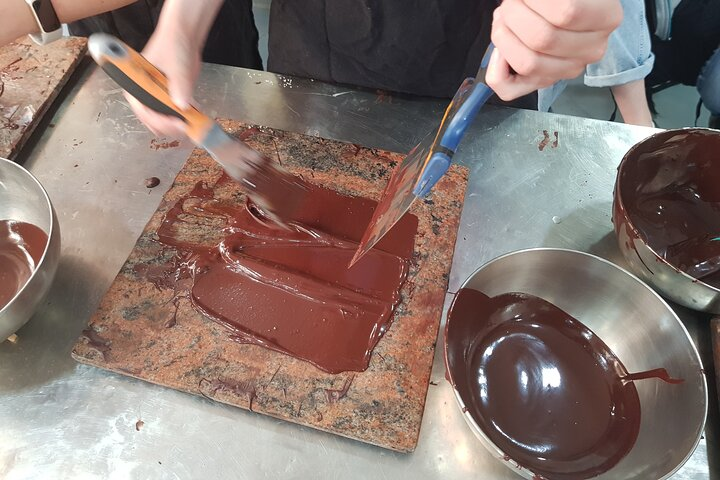 Become a Chocolate Master! Chocolate Bar Workshop in Paris - Photo 1 of 11
