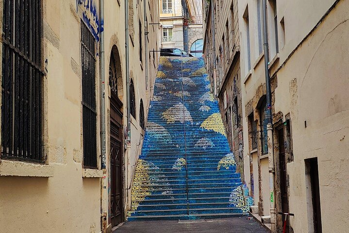 Access to a Self-Guided Tour to Traboules de Lyon: Croix-Rousse - Photo 1 of 8