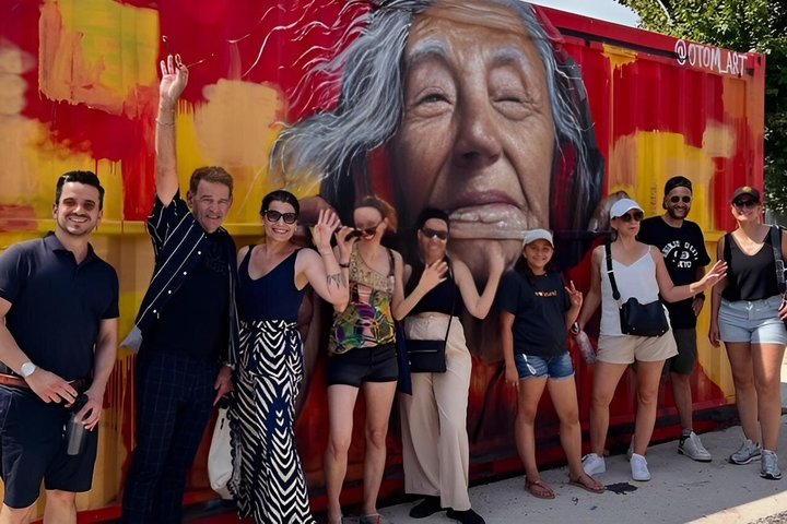 Artistic walk in Nice - Photo 1 of 15