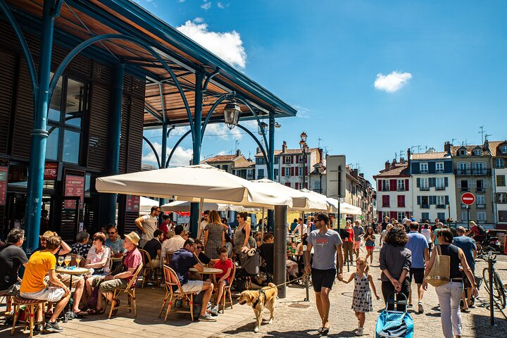 Les halles de Bayonne