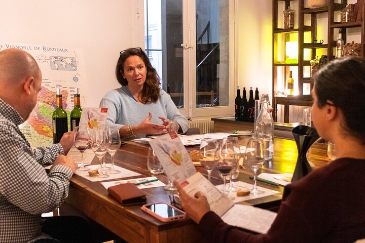 Bordeaux Wine Masterclass: Blending workshop with appetizer - Photo 1 of 7