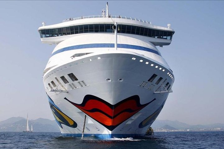 Cruise ship motors off the coast of Cannes