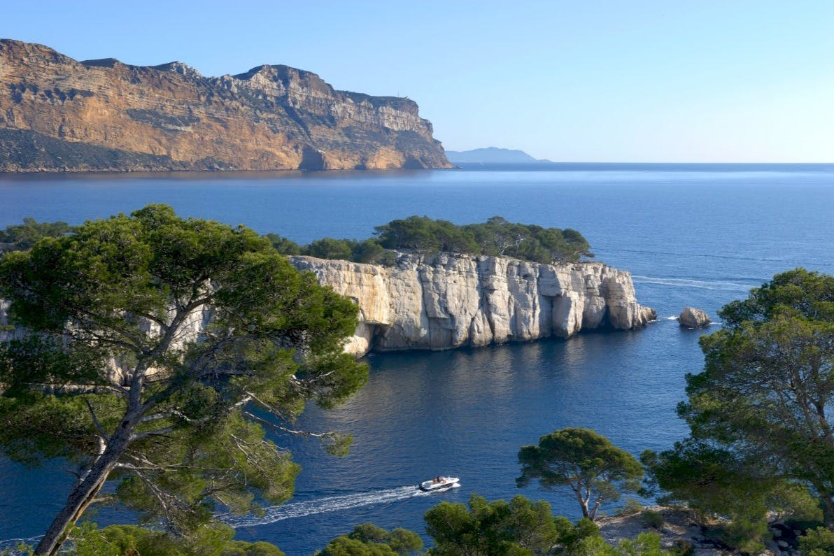 Cassis & Calanques National Park: Guided Tour from Aix-en-Provence + Boat Ride - Photo 1 of 4