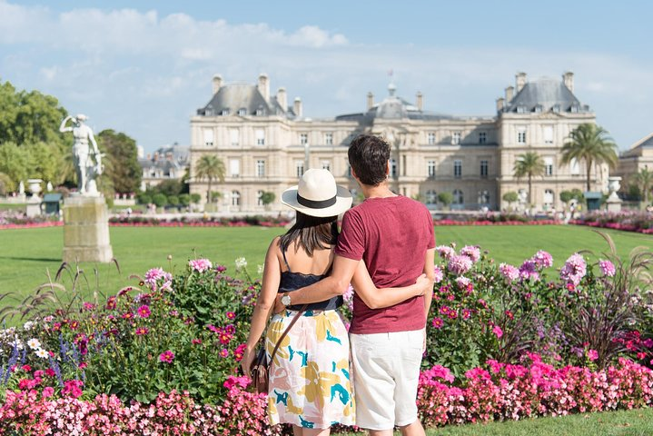CHARMING PARIS: Half day guided visit and photo reportage - Photo 1 of 22