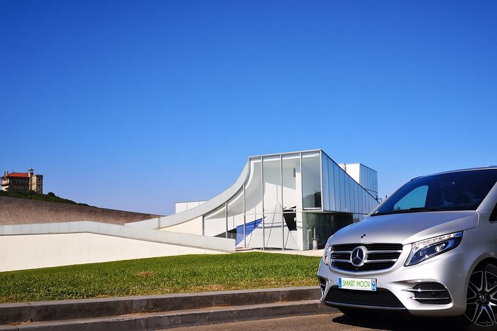 Chauffeured car Transfers to Saint Jean Pied de Port - Photo 1 of 10