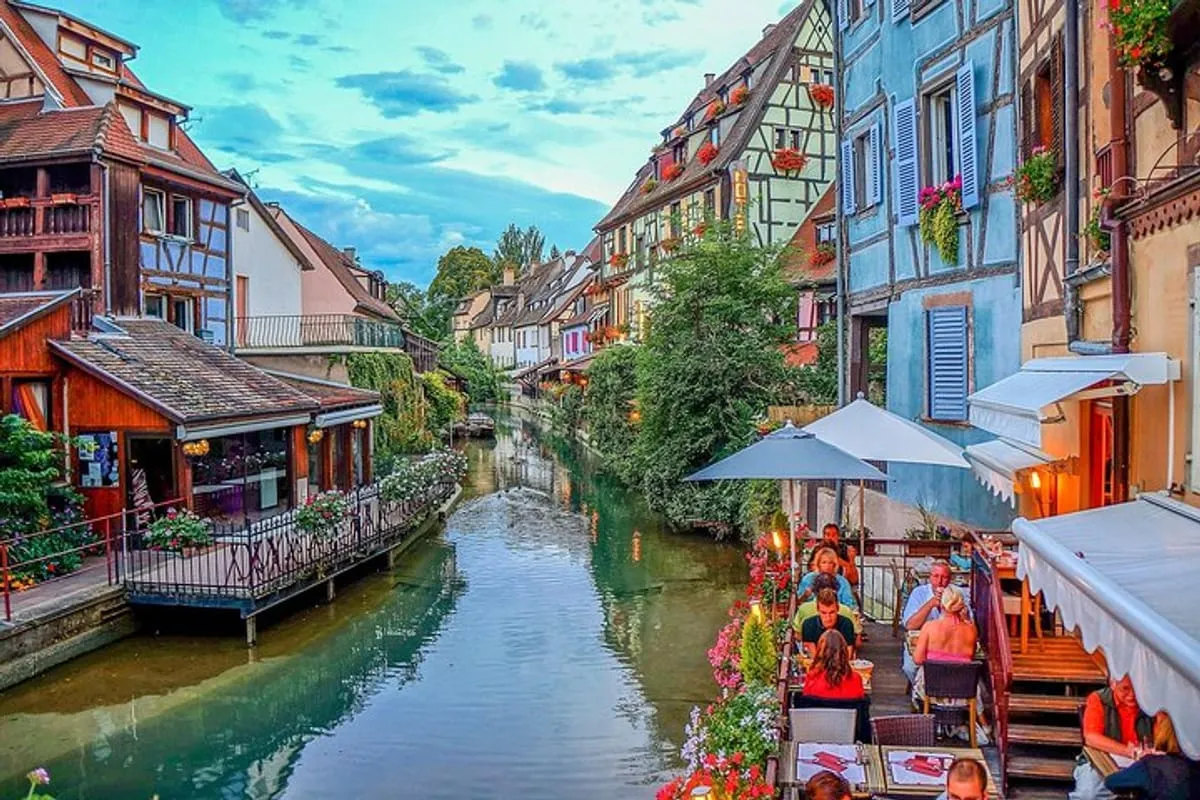 コルマール の Discover Colmar's most Photogenic Spots with a Local