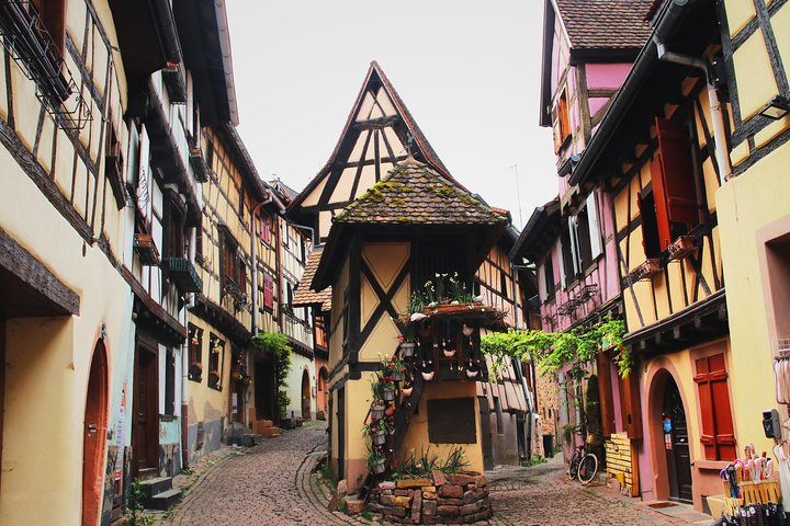 コルマール の Discover Colmar's most Photogenic Spots with a Local
