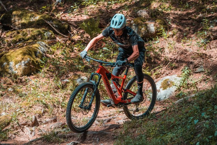 Chamonix: eBike tour around the Mont Blanc advanced level - Photo 1 of 8