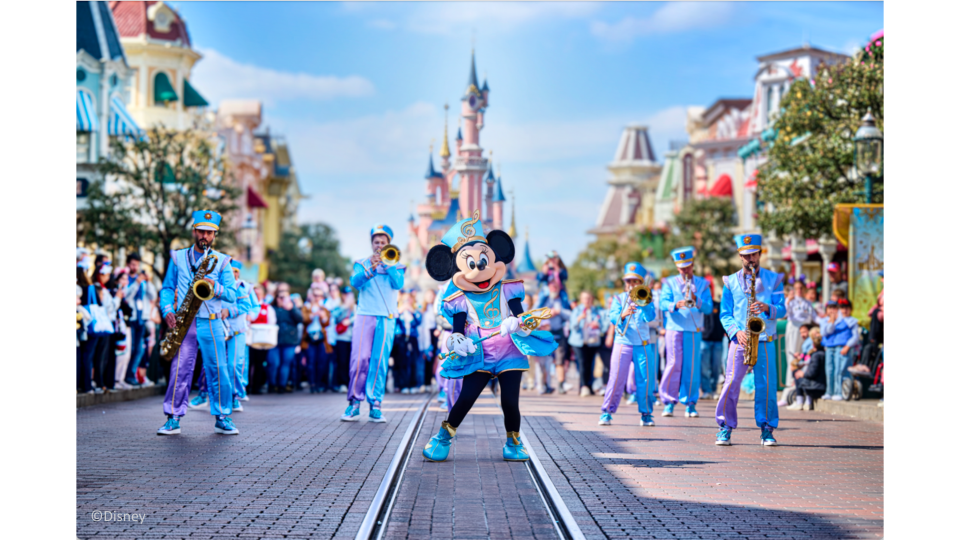 Disneyland® Paris Ticket - Photo 1 of 10