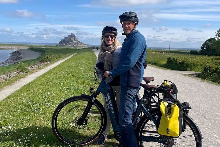 E-Bike Tour to Mont Saint Michel // Private guided tour - Photo 1 of 13