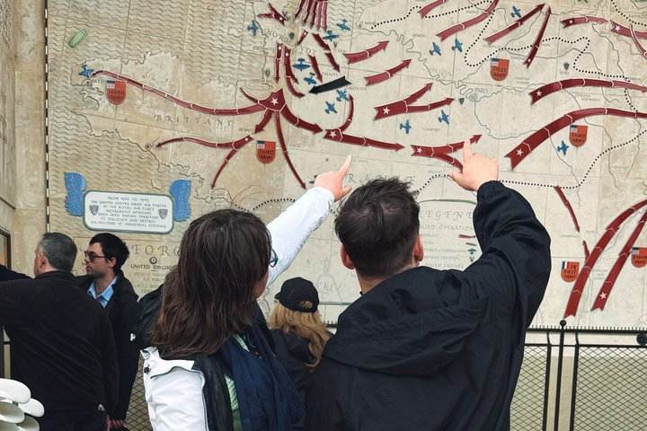 Half day tour Omaha Beach from Bayeux - Photo 1 of 9