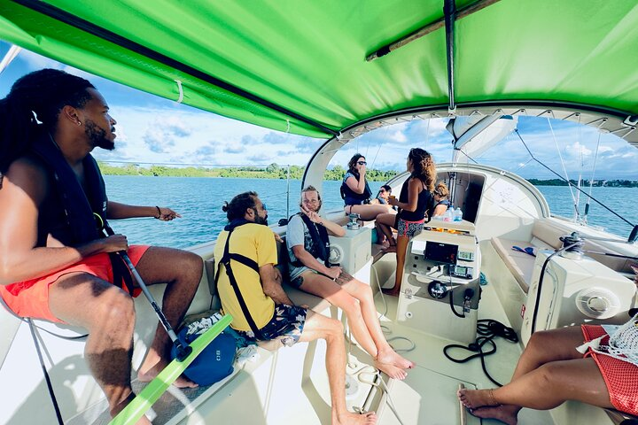 DE Mid-day Lagoon of 4h EN Sailboat with stopover - Photo 1 of 6