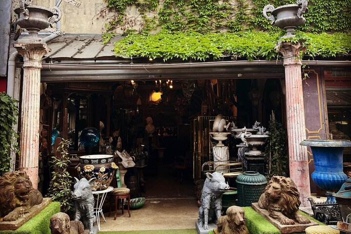 Flea Market Secrets near Montmartre: A Paris Hunt for Treasures - Photo 1 of 9