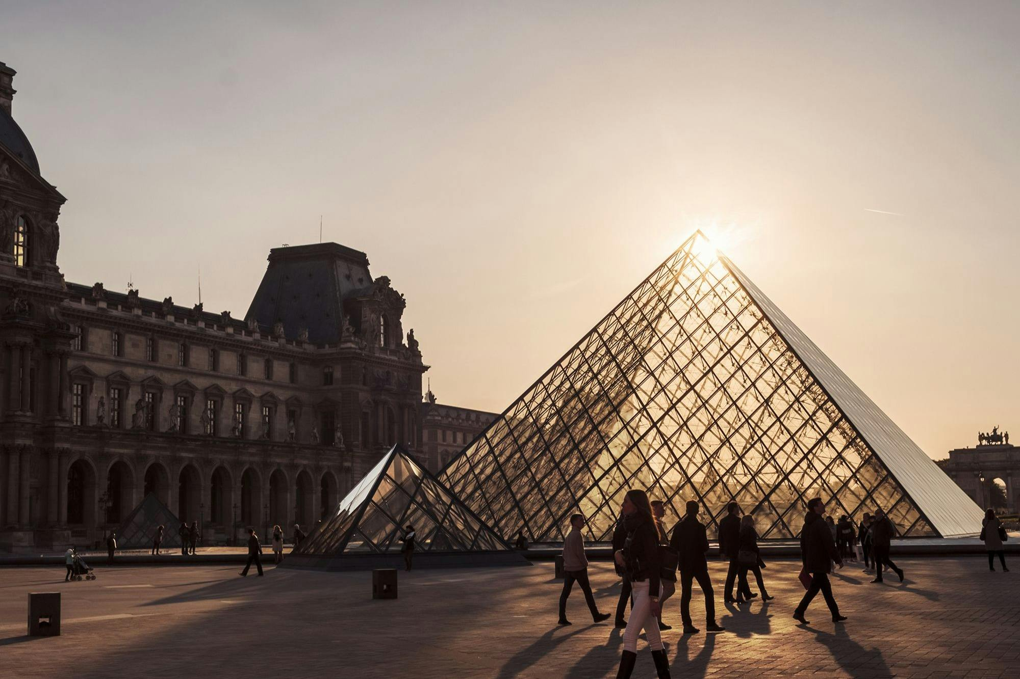 Louvre Museum: Dedicated Entry + Guided Evening Tour - Photo 1 of 14