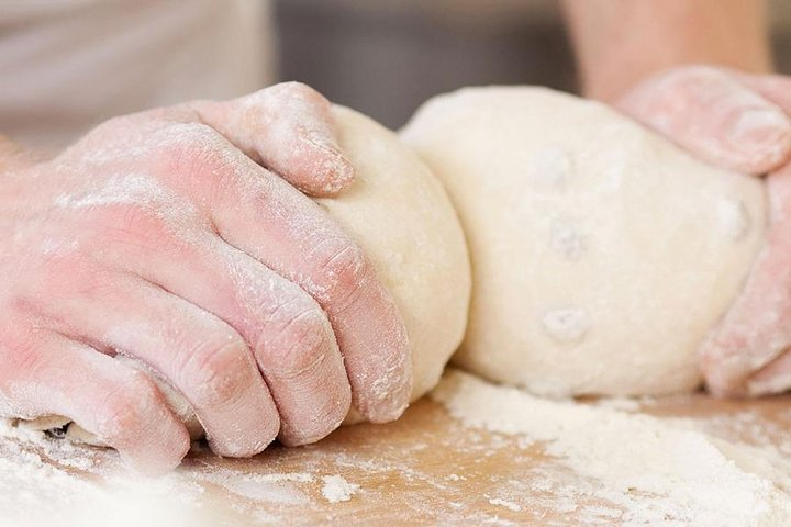 Baguette, French bread manufacturing