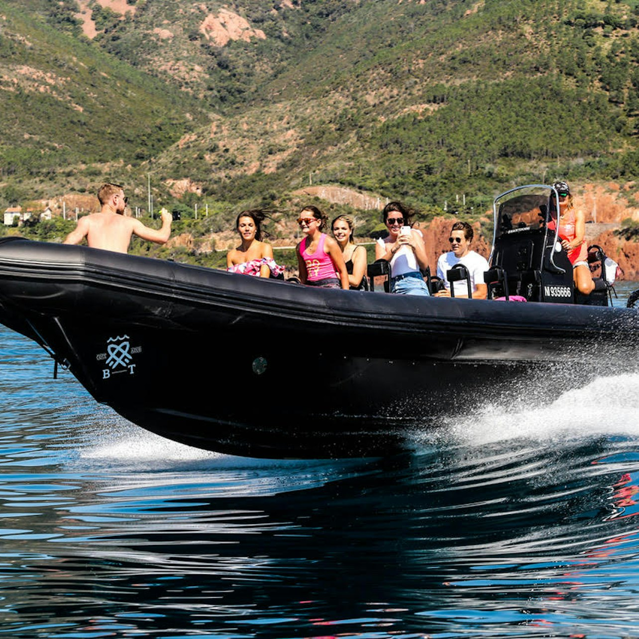 Massif de l'Esterel Excursion by Boat - Photo 1 of 6