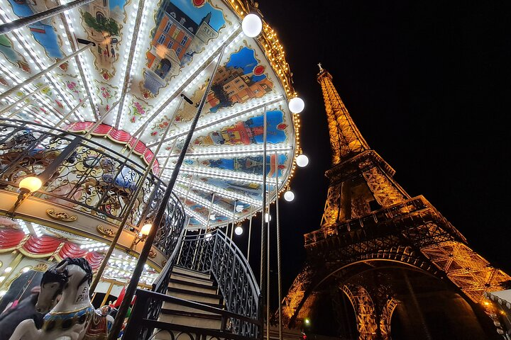 Private transfer to Reims or Epernay : one way OR 8 hours tour  - Photo 1 of 3