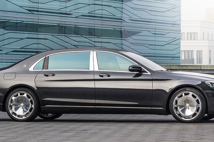 One Way Private Transfer from Marseille to Antibes - Photo 1 of 4