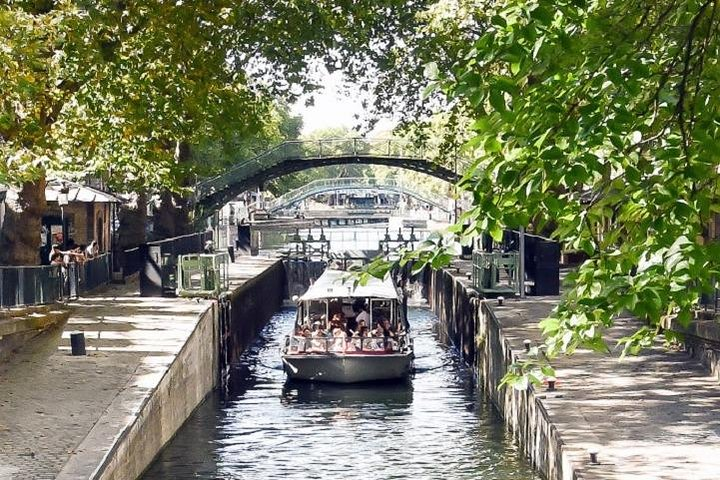 Best of Both Worlds Cruise from the Canal St-Martin to the Seine - Photo 1 of 6