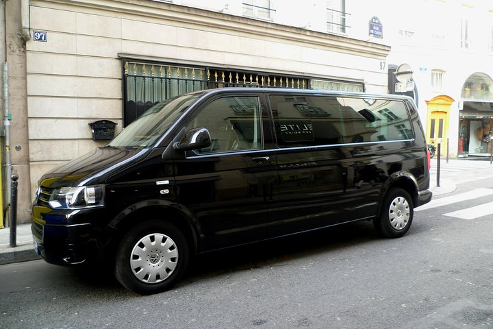 Paris City Tour with Portuguese speaking driver guide - Photo 1 of 6