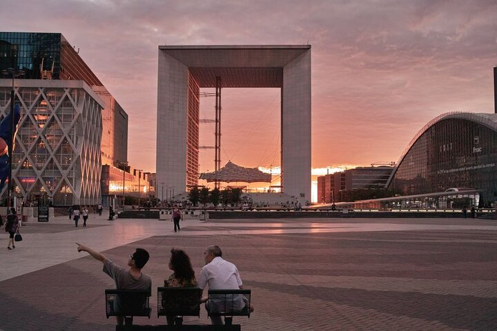 Paris La Défense : Private Walking Tour - Photo 1 of 4