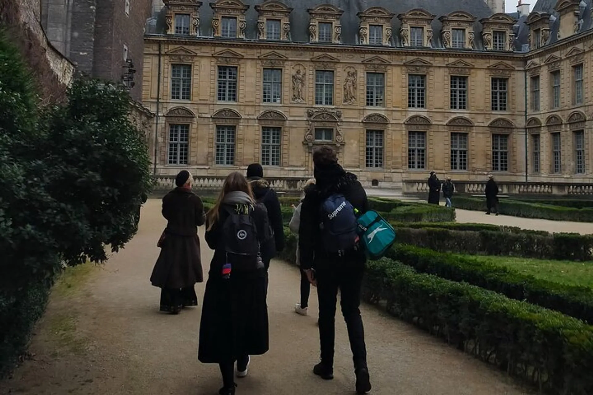 Paris Le Marais Hidden Gems Small Group Tour with Cruise Option in