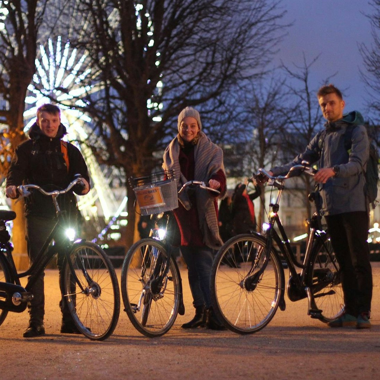Paris: Guided Night Bike Tour - Photo 1 of 3