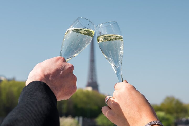 Bateaux Mouches Sightseeing Cruise in Paris with Champagne - Photo 1 of 13
