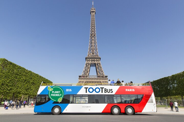 Paris Tootbus Discovery by Day and by Night Routes - Photo 1 of 19