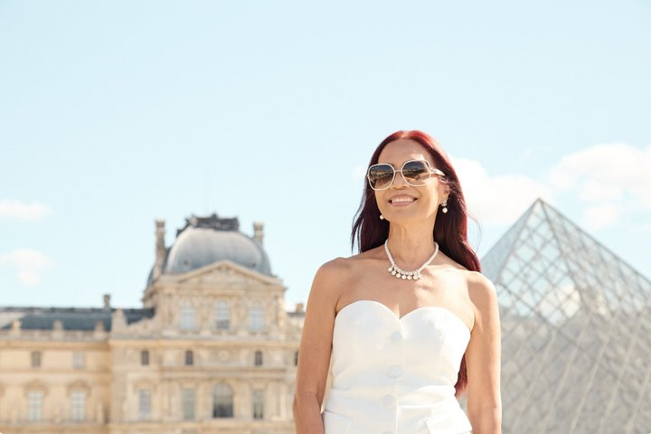 Eiffel Tower Private Photo Shoot - Photo 1 of 15