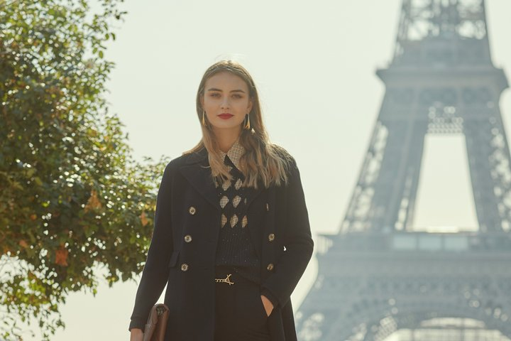 Paris Eiffel Tower Photo Shoots & Surprise Proposals - Photo 1 of 25