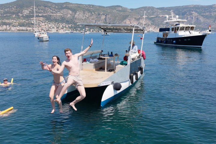 Exclusive Tour - Outstanding Solar Boats - Professional Captains - Photo 1 of 12