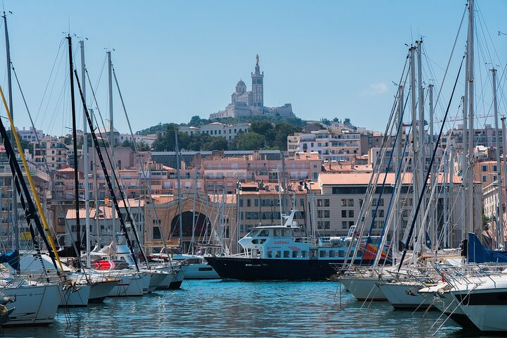 Private direct transfer from Saint Tropez to Marseille - Photo 1 of 6
