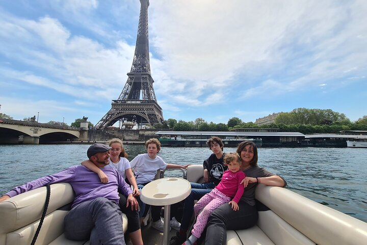 Paris on the Seine side: Magical private cruise - Photo 1 of 8