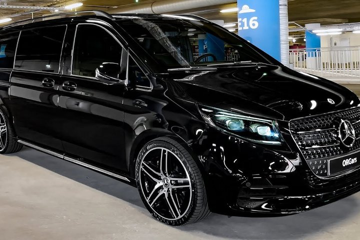 Private Transfer: Port of LE HAVRE to Paris Airport CDG in Luxury Van - Photo 1 of 7