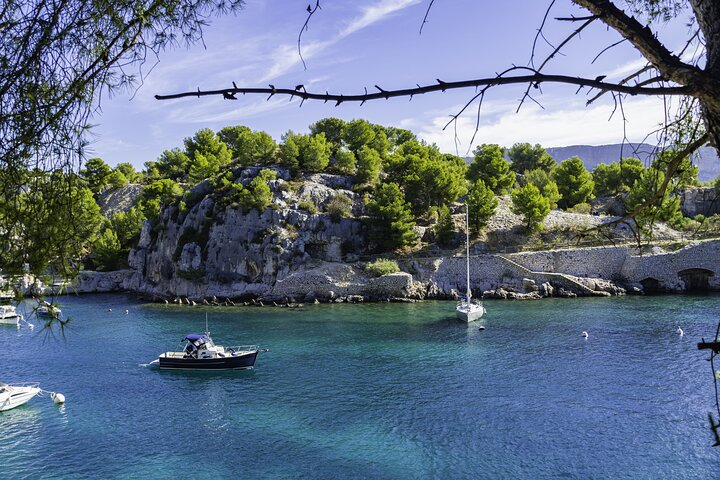 Calanques boat ride