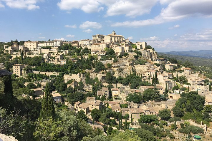 hilltop village of Provence