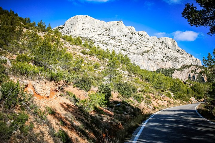 Aix-en-Provence, Wines of Mt Sainte-Victoire, Cézanne's Landscape - Photo 1 of 25