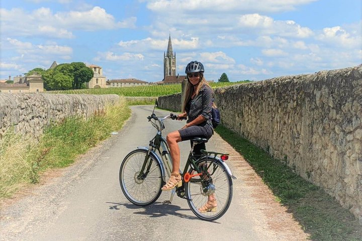 Bordeaux Wine Trails: Saint Emilion Full Day Wine and Bike Tour - Photo 1 of 14