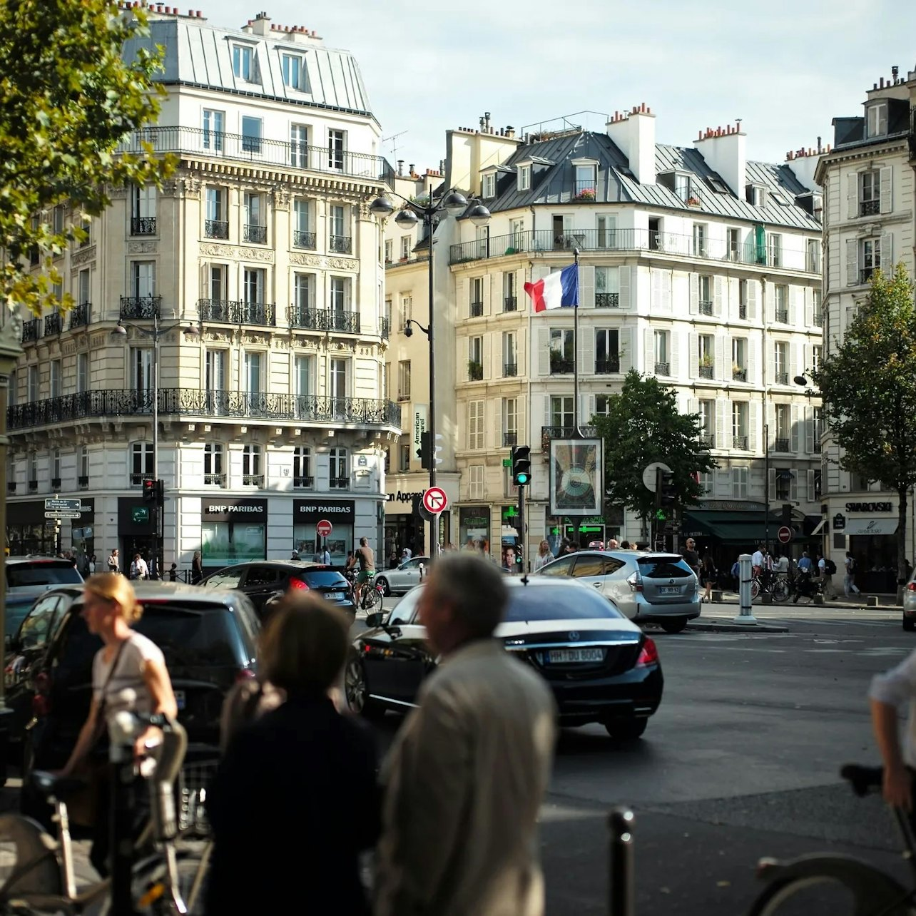 Saint-Germain-des-Près: Lifestyle Tour - Photo 1 of 5